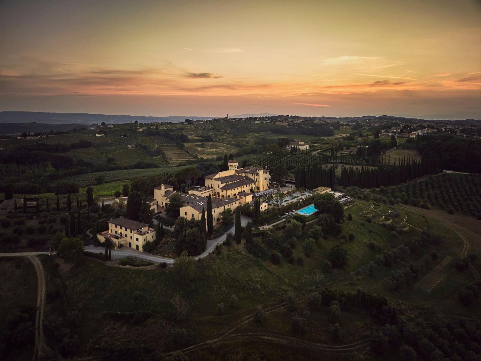 Como Castello Del Nero Tavarnelle Val di Pesa Exterior foto